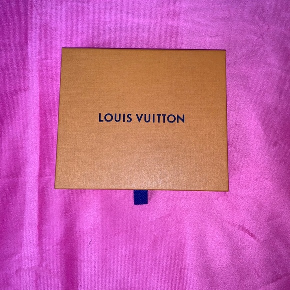 Louis Vuitton box - Picture 2 of 2